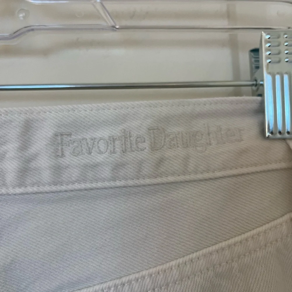 Favorite Daughter The Masha Jeans in Stone 23